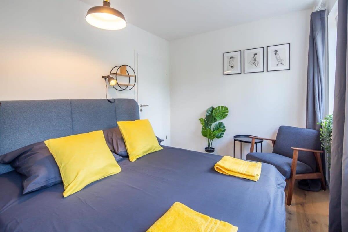 Appartement 3 Bedroom In Great Location *